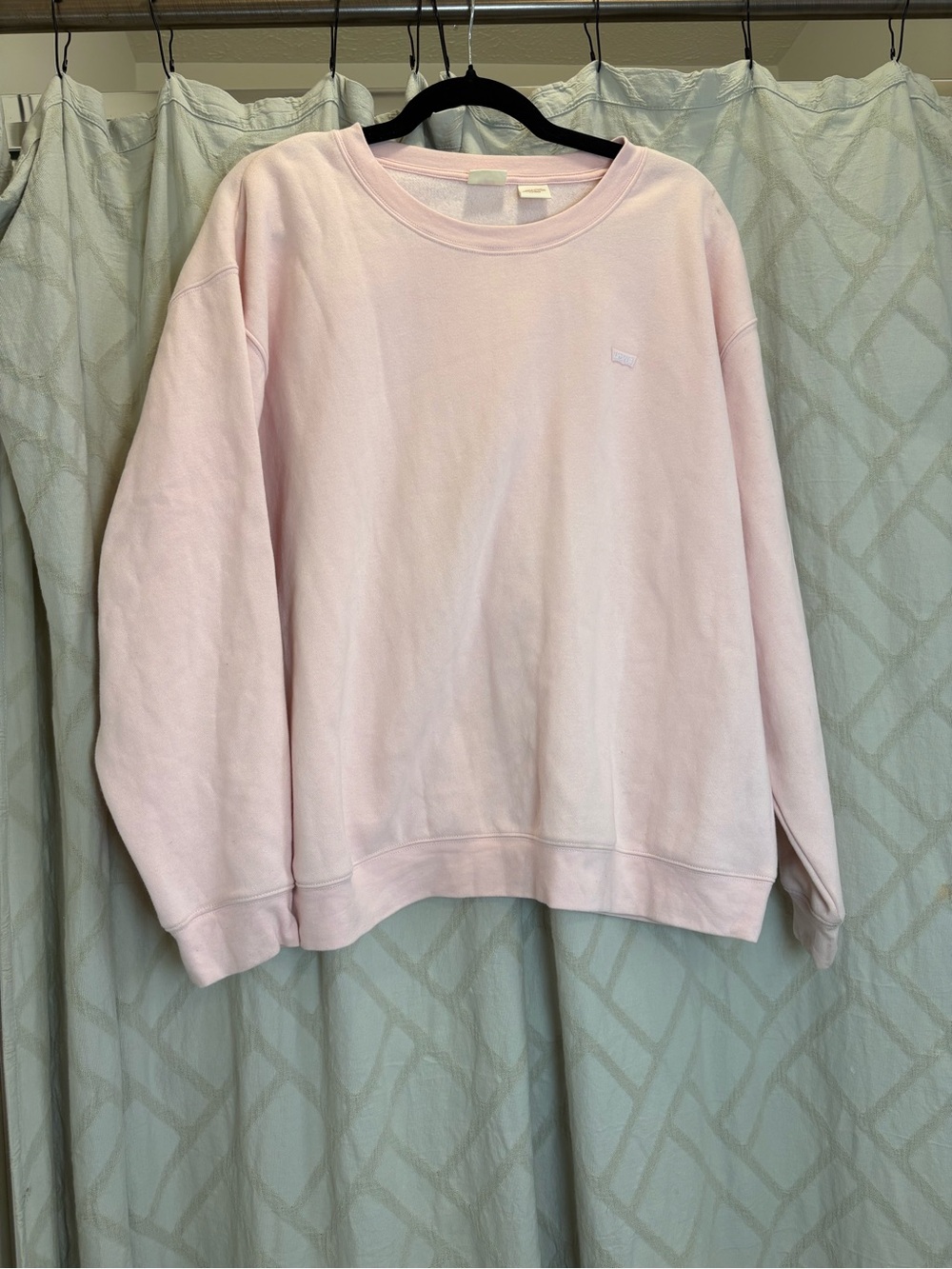 Levi’s Light Pink XL Sweatshirt